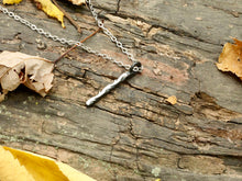 Load image into Gallery viewer, Stainless Steel Vine Necklace