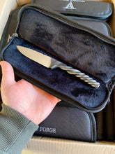 Load image into Gallery viewer, Blue Camp Knife