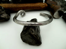 Load image into Gallery viewer, Spiral stainless steel cuff bracelet