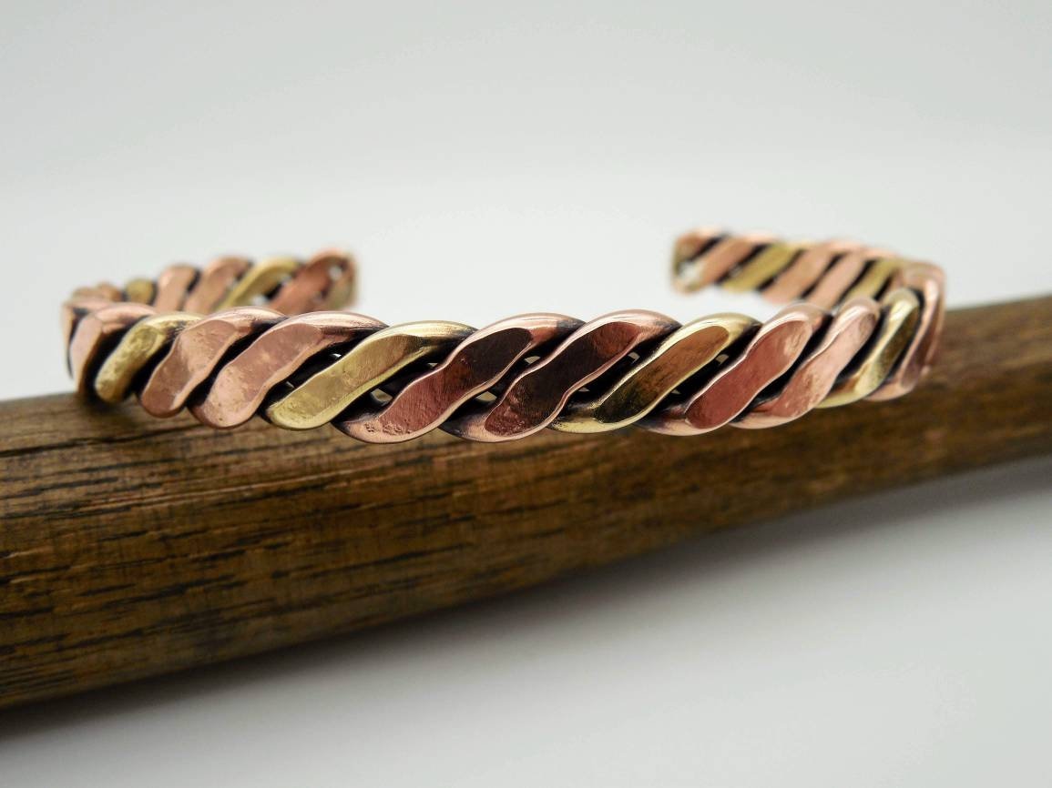 TAVARAT Men's Brass Twisted Cuff Bracelet - Simple Classy Bangle Made In Japan, TPS-175